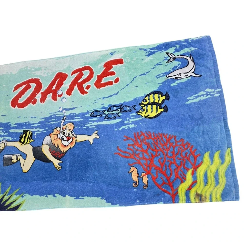 Vintage 90s DARE Lion Beach Towel Underwater Scuba Diver Dolphin Crab Fish Coral
